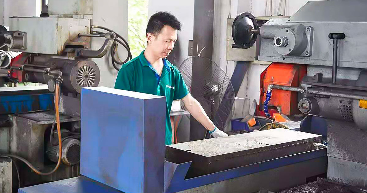 榮仕杰-垂直生產(chǎn)智造